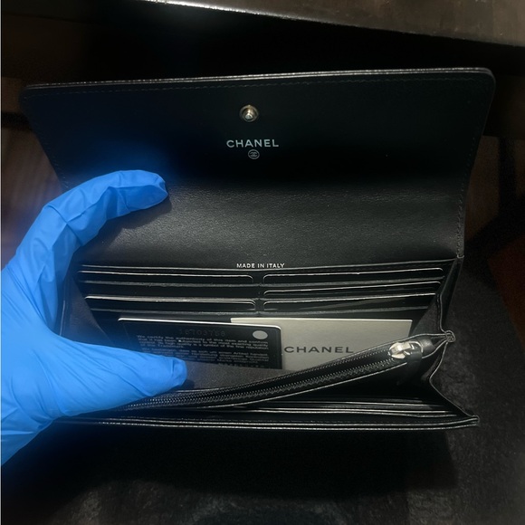 CHANEL caviar timeless CC large gusset flap wallet - Picture 9 of 13